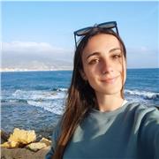 Profesora de inglés para todas las edades hasta un nivel de B2.
Tengo una carrera en traducción e interpretación de inglés.